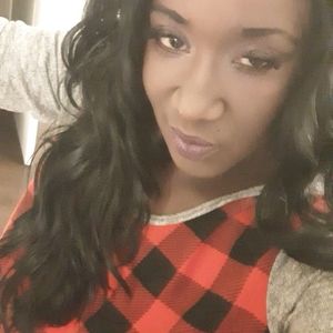 Meet your Posher, Constance